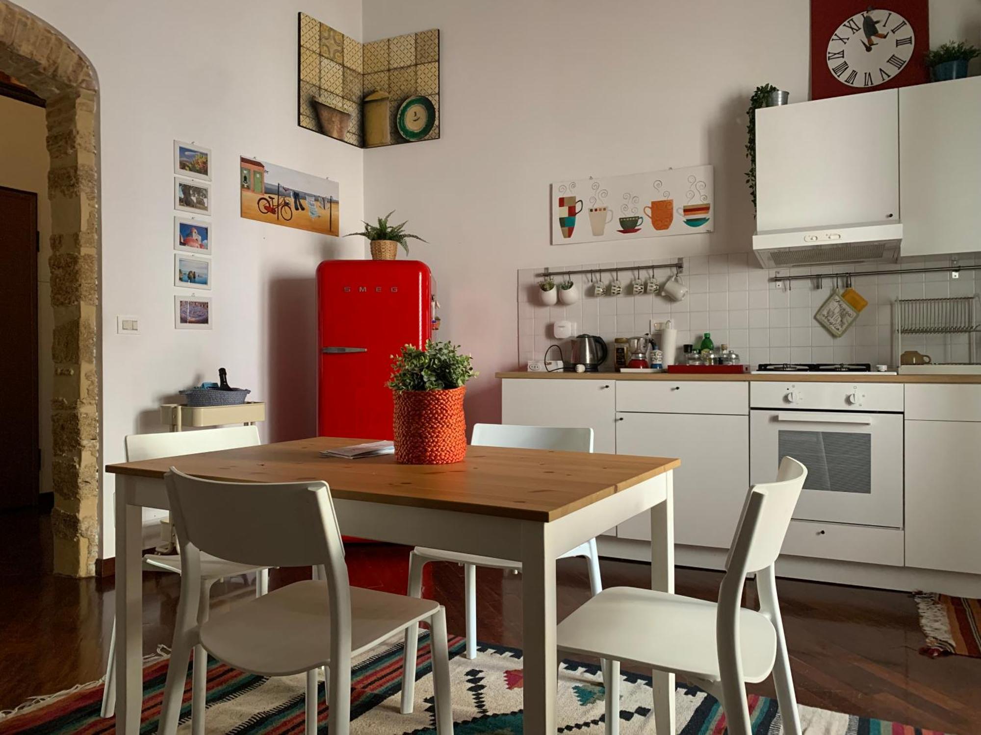 Casa Tea: Nel Cuore Del Centro Storico パレルモ エクステリア 写真