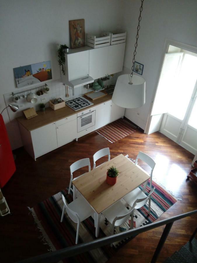 Casa Tea: Nel Cuore Del Centro Storico パレルモ エクステリア 写真